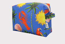Load image into Gallery viewer, Toiletry bag