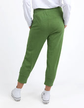 Load image into Gallery viewer, Brunch Pant Cedar Green
