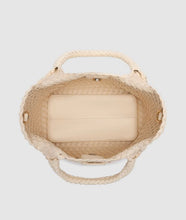 Load image into Gallery viewer, Baby Cruiser in Malt
