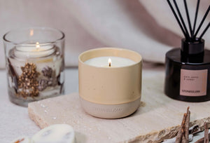 Stoneglow Elements - Wood - Palo Santo & Amber - Scented Soy Wax Ceramic Candle Tumbler (68x75mm) - Brown