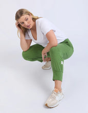 Load image into Gallery viewer, Brunch Pant Cedar Green
