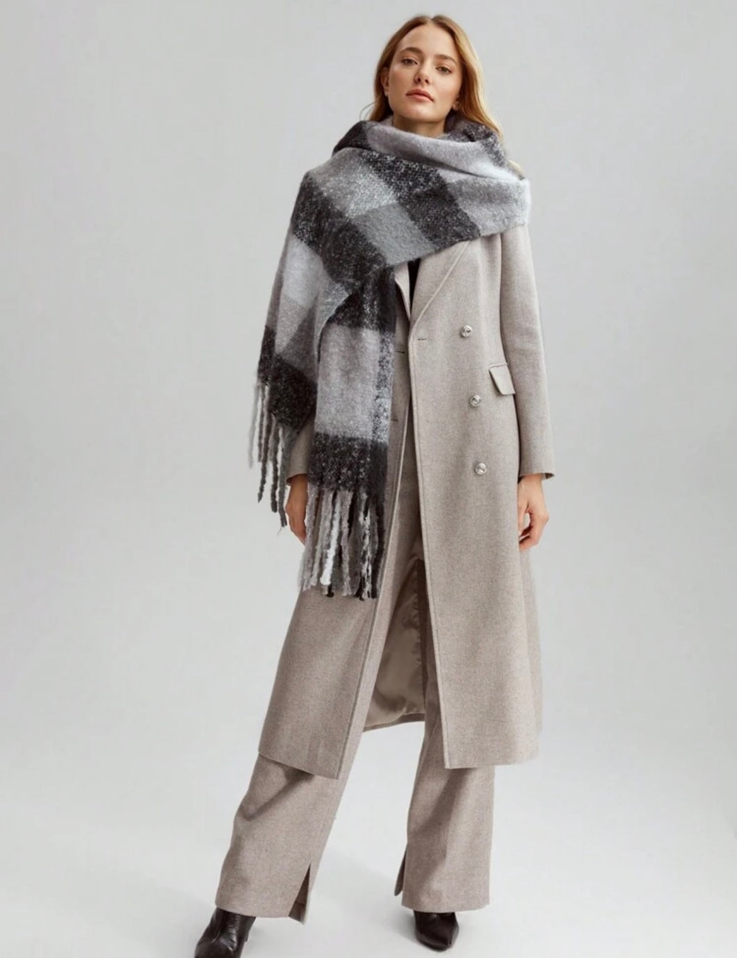 Checked warm handle scarf - Black grey