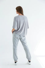 Load image into Gallery viewer, LUNA BOX TOP GREY CASHMERE
