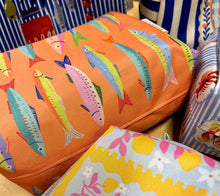 Load image into Gallery viewer, Toiletry bag
