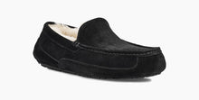 Load image into Gallery viewer, Ugg men’s Ascot slipper - Black
