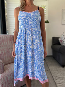 Freda & Dick Misty dress - Blue floral loo